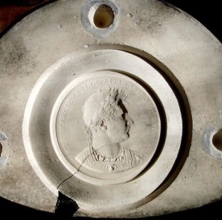 Spode Medallion Mold