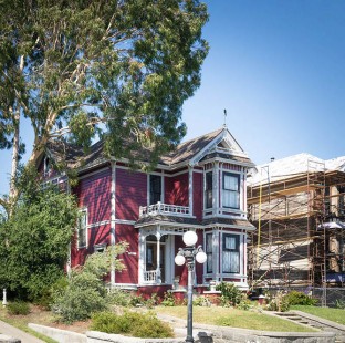 House at 1329 Carroll Ave., Los Angeles used in the filming of the “Charmed" tv show